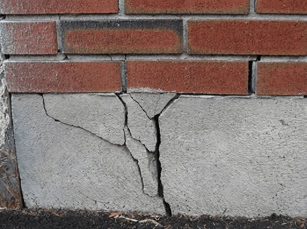 Concrete foundation with serious structural damage in Cape Coral, FL